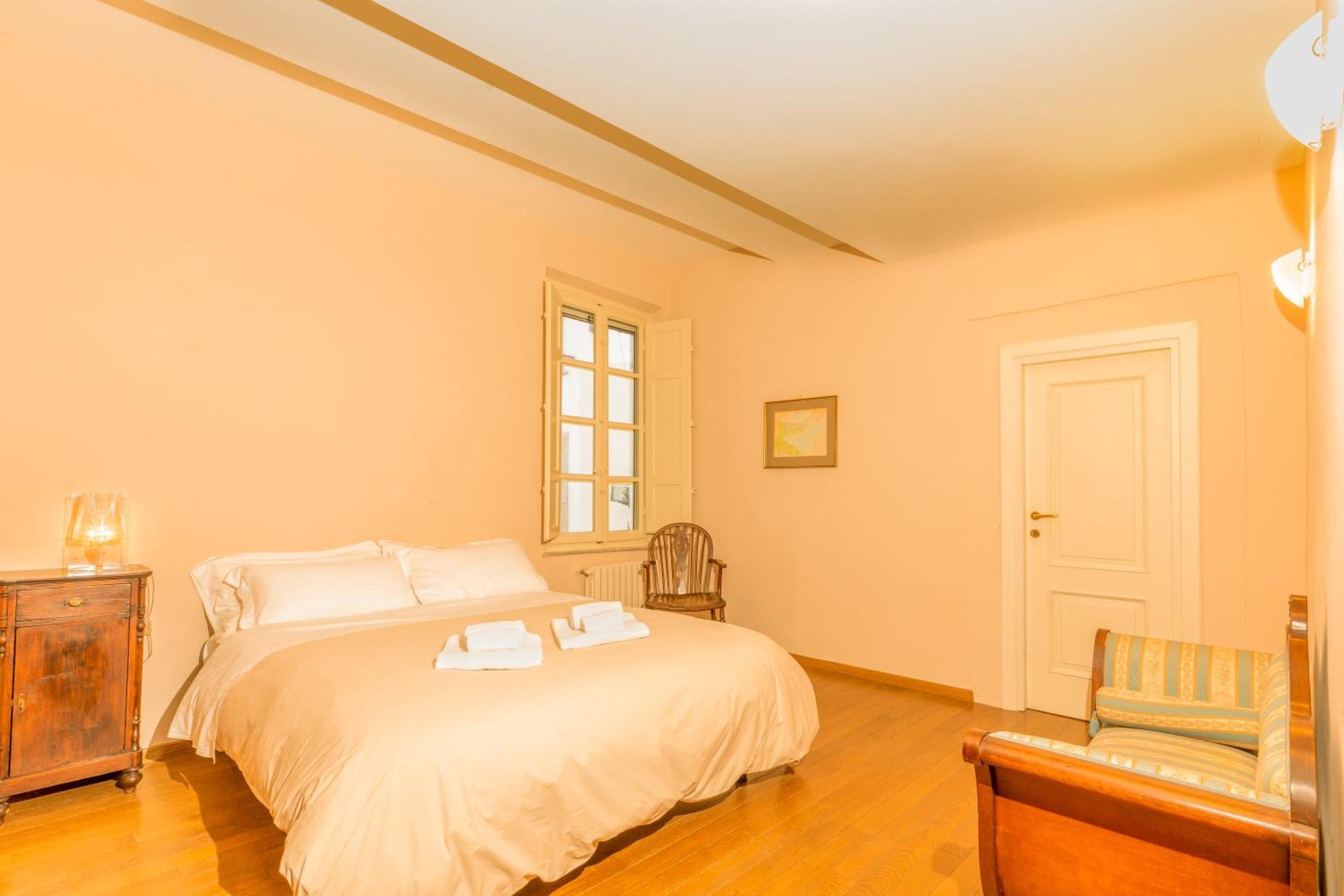 Il Gallo - Charming Apt In The Heart Of Lucca Exterior photo